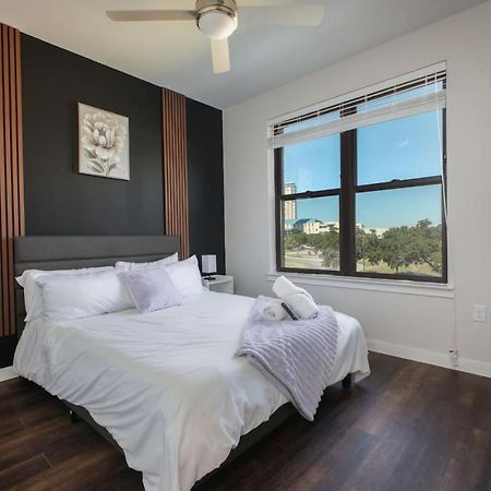 Stylish 2Br March Madness Alamodome Free Parking Apartment ซานอันโตนิโอ ภายนอก รูปภาพ